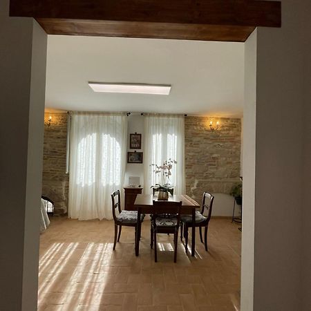 Апартаменты Casa La Rosa Губбио Экстерьер фото